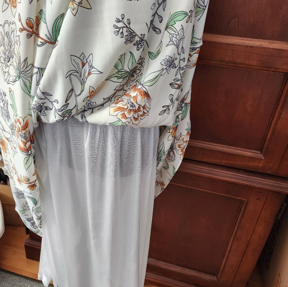 Summer dress - Picture 4 of 4